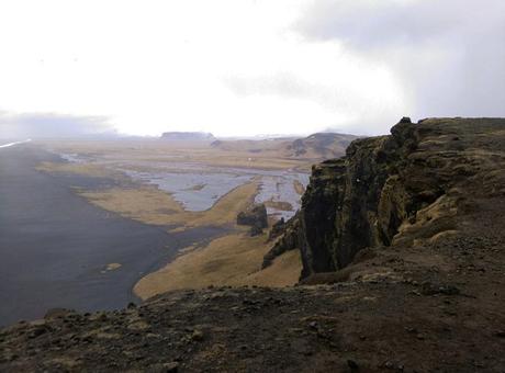 dyrholaey-cliff-iceland