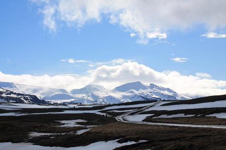 iceland-glacier-mountains