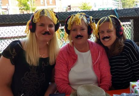 The Three Amigos: Three Blondes Make Everything Right