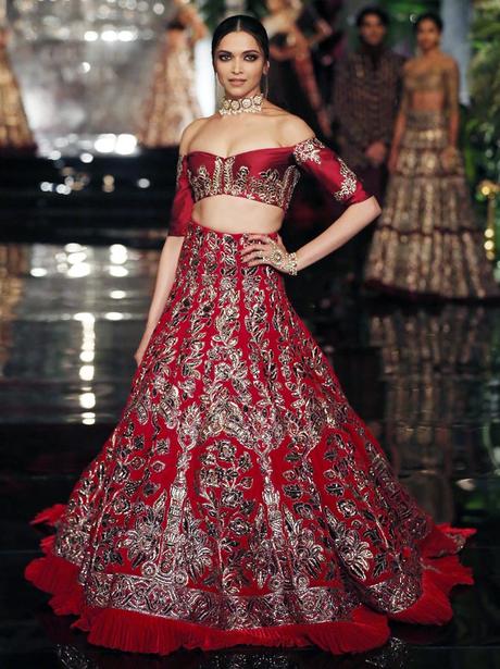 Top Bridal Lehenga Trending in 2016