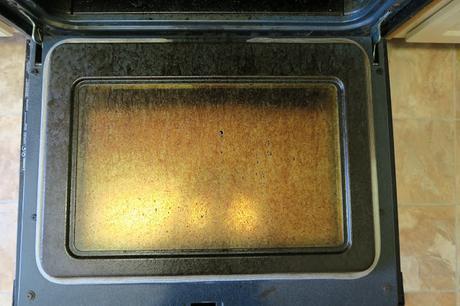 How to Clean Your Oven Naturally