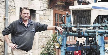 A scene from the movie “Three Days of Glory” features Thiébault Huber of Domaine Huber-Verdereau in Volnay.