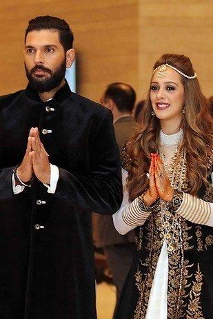 Check Out The Cute Photos of Yuvraj Singh And Hazel Keech Mehandi and Gurudwara Wedding