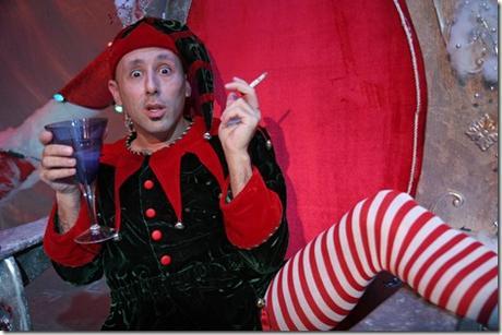 Review: This Way Outta Santaland (Theater Wit)