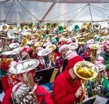 tuba-christmas-1