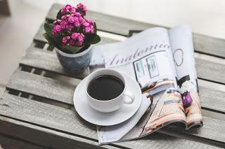 https://pixabay.com/en/coffee-magazine-newspaper-read-791439/