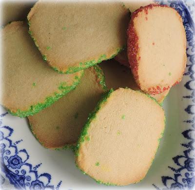 Holiday Shortbread Cookies