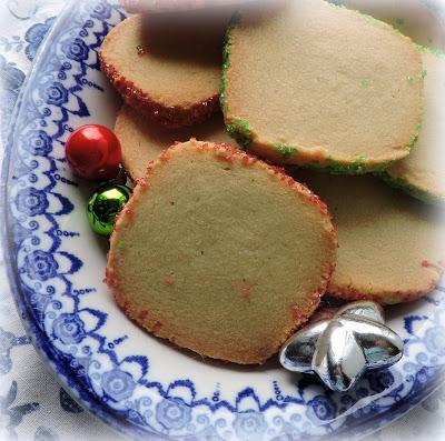 Holiday Shortbread Cookies