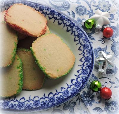 Holiday Shortbread Cookies