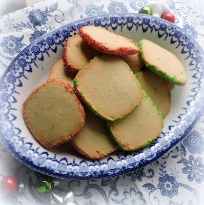 Holiday Shortbread Cookies