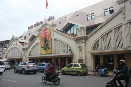 Taken in December of 2015 at Đồng Xuân Market in Hanoi