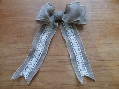 Creating a bow Christmas Stocking Craft Tutorial Felt Burlap