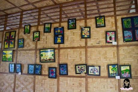 Hanged framed photos at the Farmhouse in Aloguinsan Cebu | Blushing Geek