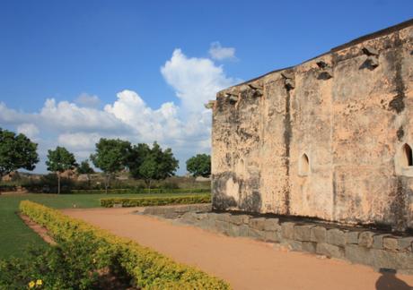 DAILY PHOTO: The Queen’s Bath, Hampi