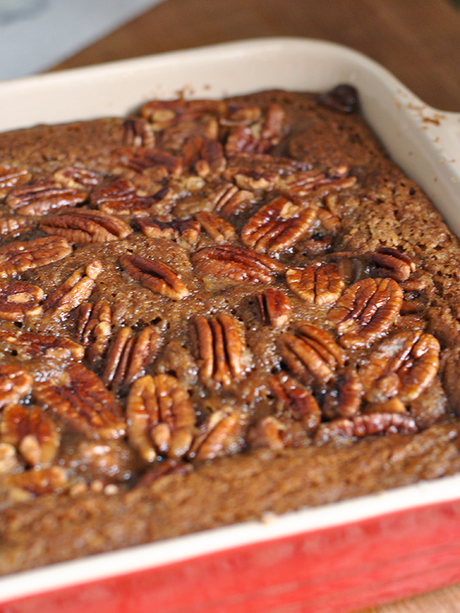 baked gingerbread cobbler