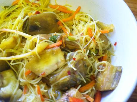 Spicy Curry Rice Noodles w Eggplant