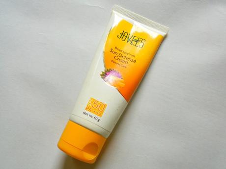 Jovees Broad Spectrum Sun Defence Cream with SPF-50 and PA+++ Review