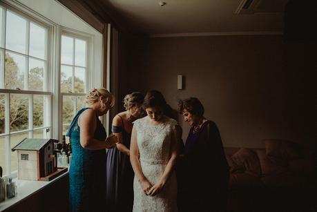 A Vintage Chic Auckland Wedding by Michael Schultz Photography