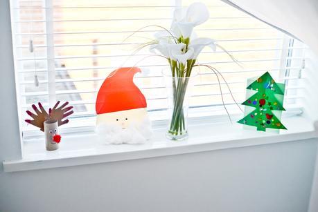 Our Easy Peasy 5 Minute Christmas Crafts!