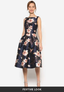 Bid Farewell To 2016 With Exuberant Layers And Flares Bid Farewell To 2016 With Exuberant Layers And Flares