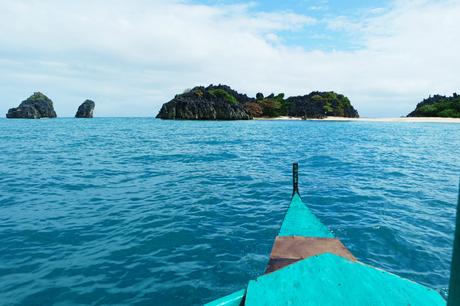 hot to get to caramoan island