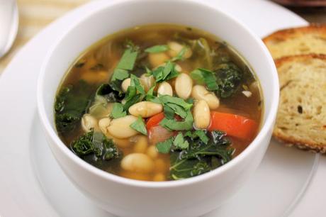 white-bean-and-kale-soup-2