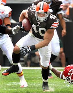 Which NFL Teams Will Show Interest in Ex-Brown Running Back Peyton Hillis?