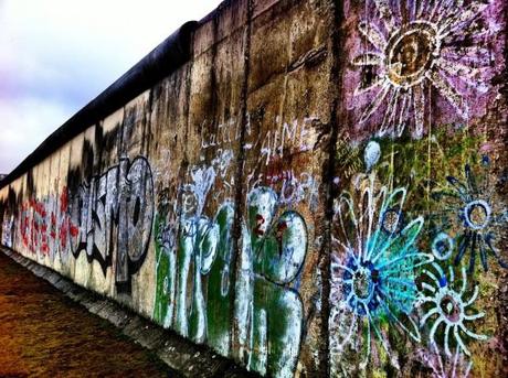 berlin wall_graffitti