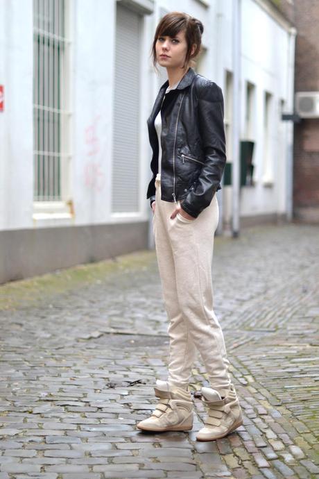 Outfit | More on sports & The new neckline