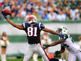 Randy Moss; San Francisco 49ers Agree to One-Year Deal