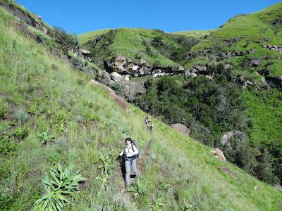 A 3-day hike in the Little Berg - Amira, Sook Leen and Hermina