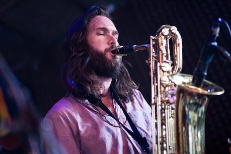 20120315 Wild Belle New Shapes SXSW 3 FANFARLO, HOSPITALITY, WAR ON DRUGS [SXSW PHOTOS]