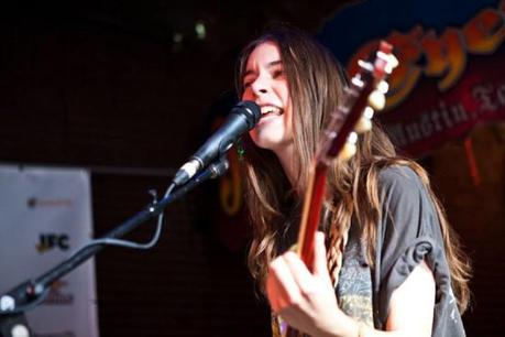 20120315 Haim New Shapes SXSW 1 550x366 FANFARLO, HOSPITALITY, WAR ON DRUGS [SXSW PHOTOS]