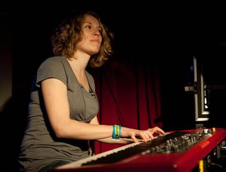 to4 FANFARLO, HOSPITALITY, WAR ON DRUGS [SXSW PHOTOS]