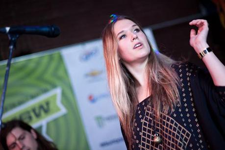 20120315 Wild Belle New Shapes SXSW 5 FANFARLO, HOSPITALITY, WAR ON DRUGS [SXSW PHOTOS]