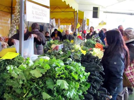Organic farmers' market in Rome