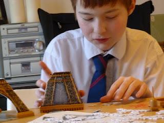 Review: 3D Eiffel Tower puzzle by Ravensburger