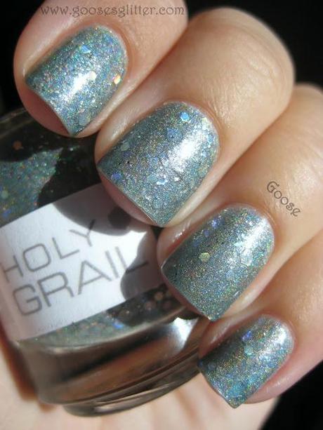 Nerd Lacquer - Holy Grail: Swatch and Review