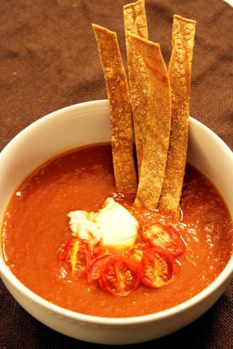 Vegetarian Tortilla Soup with Creative Toppings