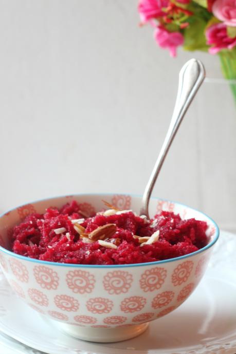 Beetroot Suji Halwa: Rava Halwa With Beetroot