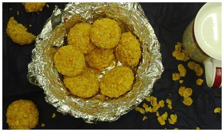Eggless Whole  Wheat Cornflakes-Cookies(step by step with photo)