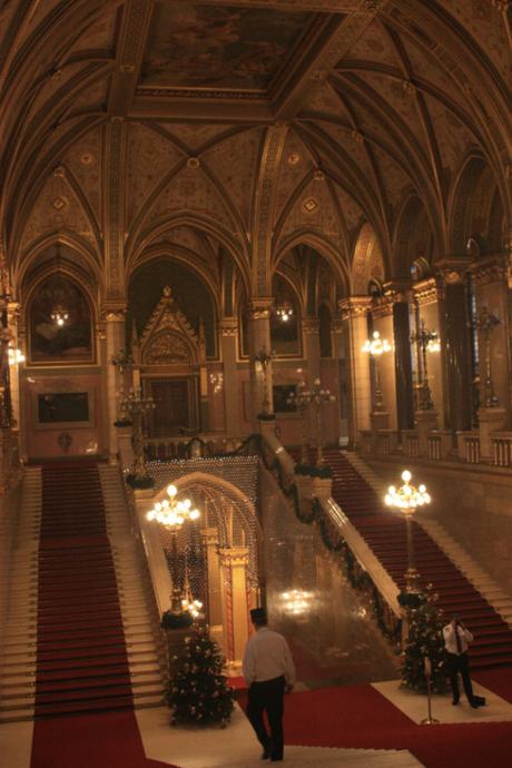 DAILY PHOTO: Hungarian Parliament, Inside and Out