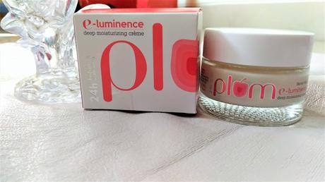 Plum E-Luminence Deep Moisturizing Cream Review:Newlaunch