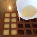 White Chocolate Bath Melts Recipe Pour