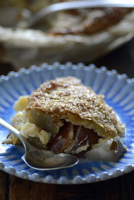 fresh pear custard upside down pie