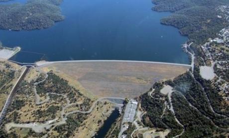 Oroville Dam - Length: 2,110 m