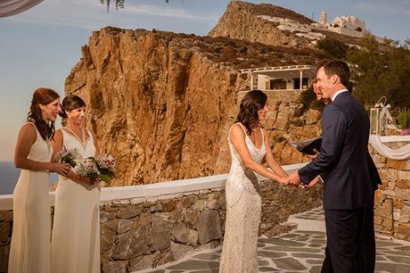 Romantic destination wedding in Folegrandros | Emily & Mark