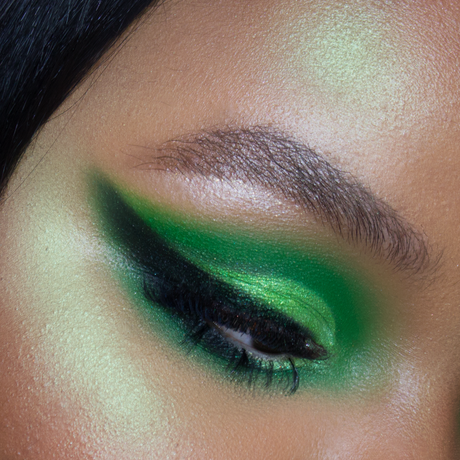 Dramatic Green Eye Makeup // Viseart Editorial Brights