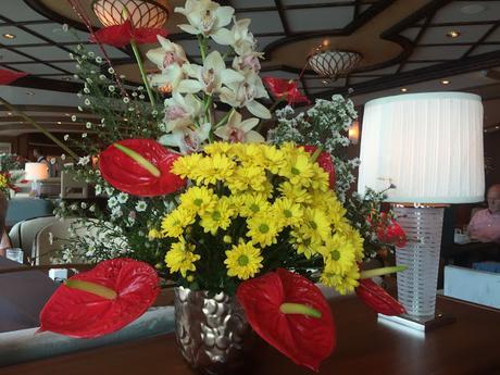 Cruise around Great Britain Cunard Queen Elizabeth review Cruise around Great Britain Cunard Queen Elizabeth review