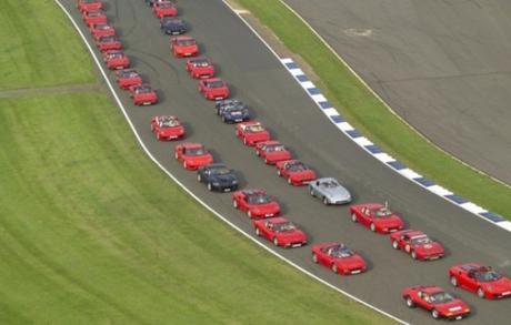 Longest parade of Ferraris